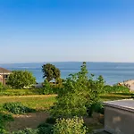 Luxury Argola Apartment
